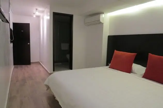 Superior Tek Büyük Yataklı Oda (Air Aconditioning)