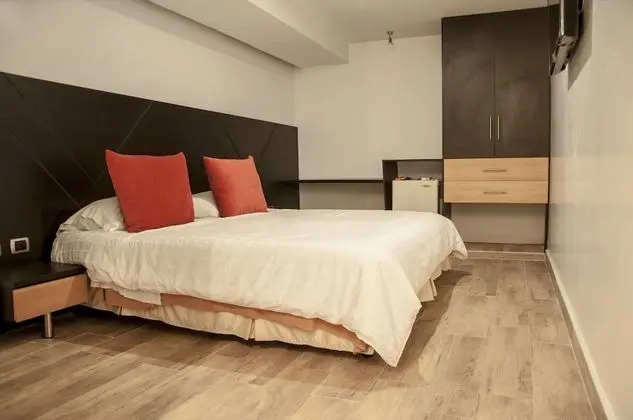 Superior Tek Büyük Yataklı Oda (Air Aconditioning)