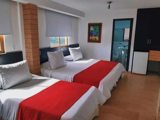 Superior Üç Kişilik Oda (Air Aconditioning)