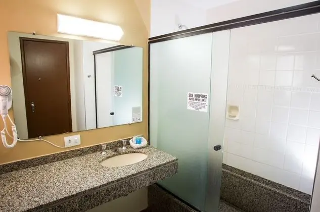 Luxury Üç Kişilik Oda, 3 Tek Kişilik Yatak