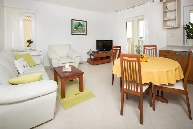 Comfort Apart Daire, Kısmi Deniz Manzaralı