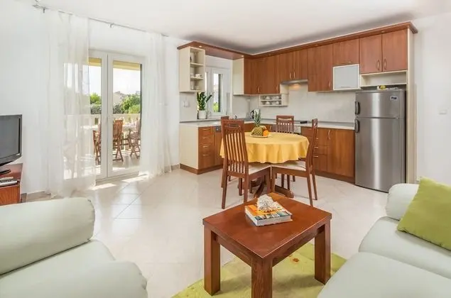 Comfort Apart Daire, Kısmi Deniz Manzaralı