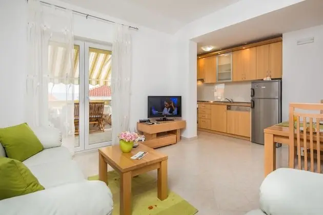 Comfort Apart Daire, Kısmi Deniz Manzaralı