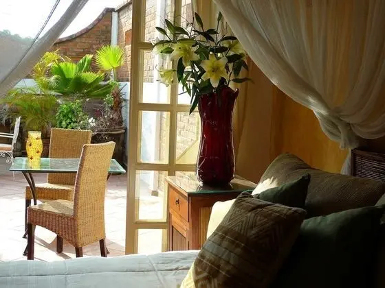 Villa, Sigara İçilmez