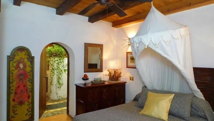 Villa, Sigara İçilmez