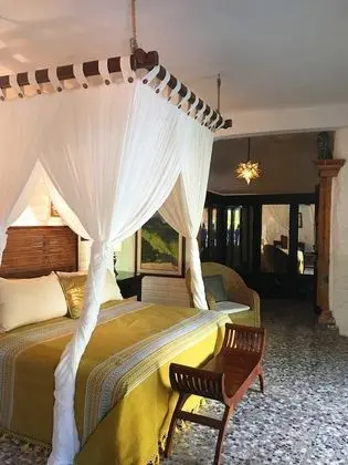 Villa, Sigara İçilmez