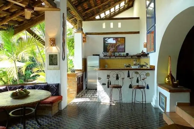 Villa, Sigara İçilmez