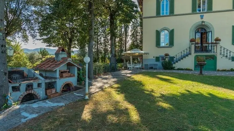 Villa
