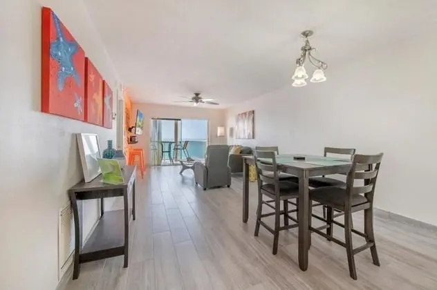 Daire, Birden Çok Yatak (Leonardo Arms Condo on the Beach)