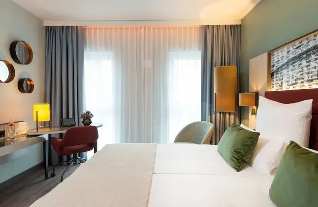 Comfort Tek Büyük Yataklı Oda