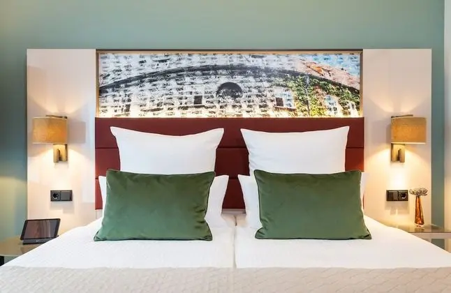 Comfort Tek Büyük Yataklı Oda