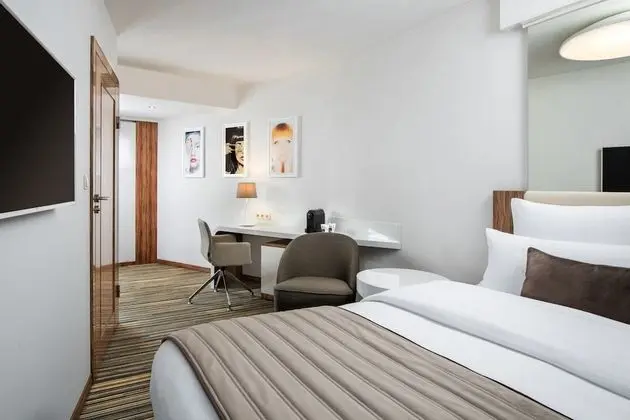 Comfort Tek Büyük Yataklı Oda (Comfort)