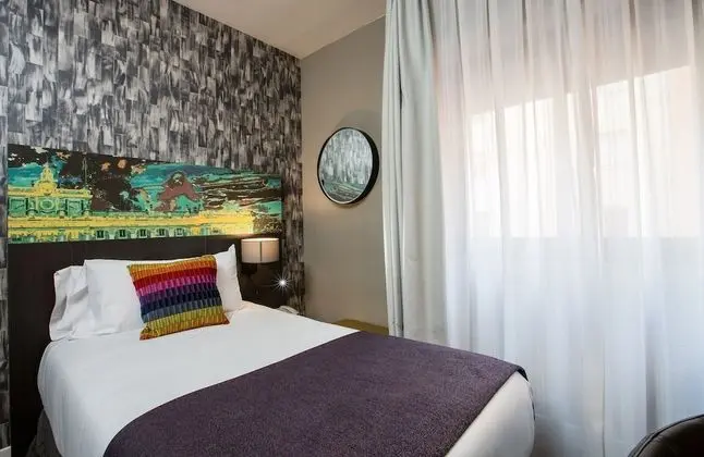 Economy Tek Kişilik Oda