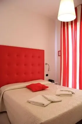 Superior Tek Büyük veya İki Ayrı Yataklı Oda