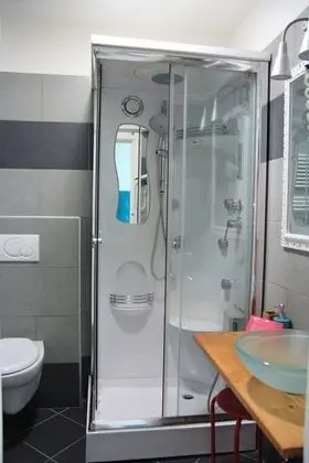 Superior Tek Büyük veya İki Ayrı Yataklı Oda