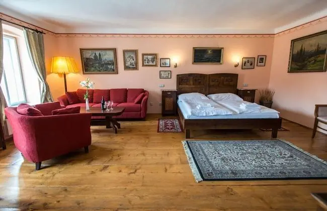 Deluxe Tek Büyük Yataklı Oda