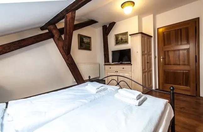 Standard Tek Büyük Yataklı Oda