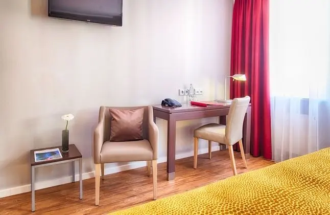 Deluxe Tek Büyük veya İki Ayrı Yataklı Oda, 1 Yatak Odası