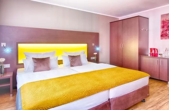 Deluxe Tek Büyük veya İki Ayrı Yataklı Oda, 1 Yatak Odası