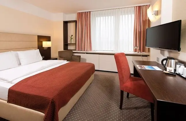 Comfort Tek Büyük Yataklı Oda