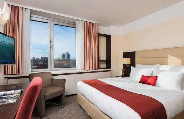 Comfort Tek Büyük Yataklı Oda