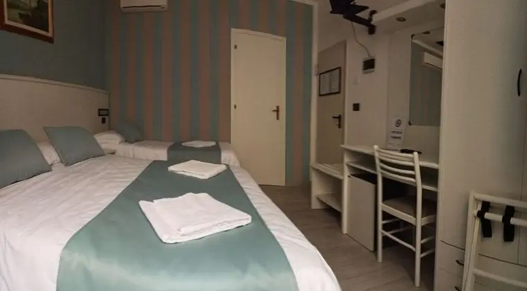 Dört Kişilik Oda, Özel Banyo