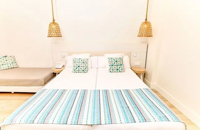 Comfort Üç Kişilik Oda
