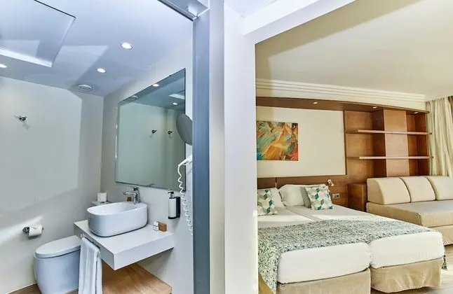 Comfort Üç Kişilik Oda