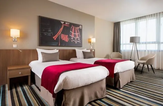 Deluxe Üç Kişilik Oda