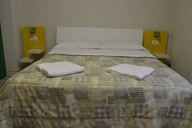 Comfort Tek Büyük veya İki Ayrı Yataklı Oda