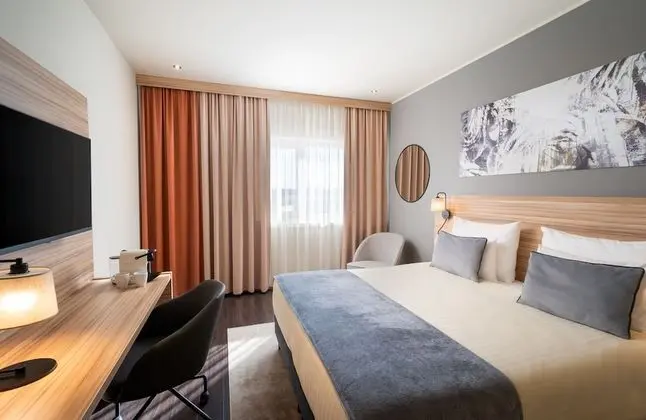 Comfort Tek Büyük Yataklı Oda