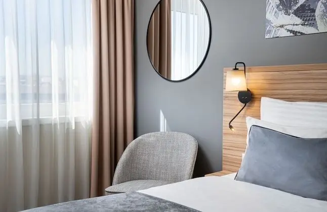 Comfort Tek Büyük Yataklı Oda