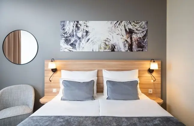 Comfort Tek Büyük Yataklı Oda