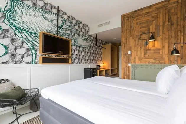 Comfort Tek Büyük veya İki Ayrı Yataklı Oda