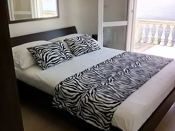 Villa (Two Bedroom Apartment with Terrace an)