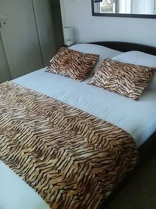 Villa (Two Bedroom Apartment with Terrace an)