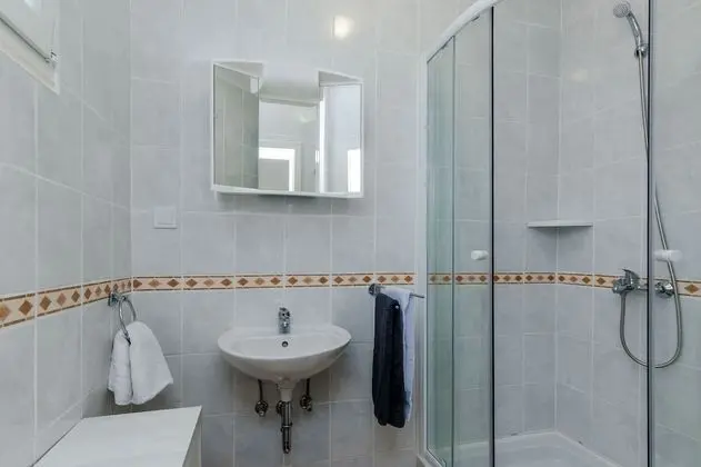 Villa (Two Bedroom Apartment with Terrace an)