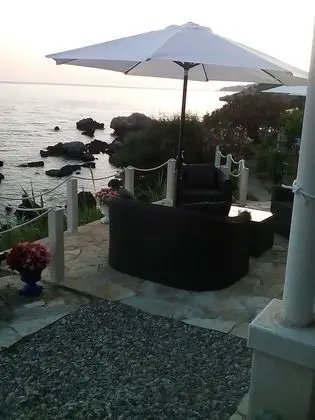 Villa (Two Bedroom Apartment with Terrace an)