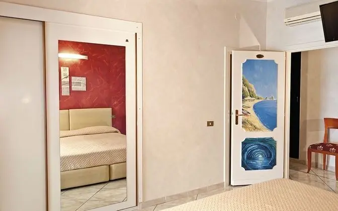 Oda, Balkon, Deniz Manzaralı