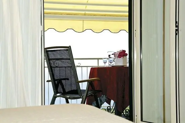 Oda, Balkon, Deniz Manzaralı