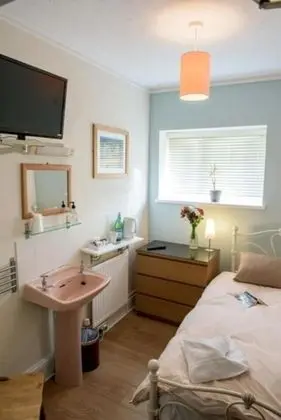 Tek Kişilik Oda, Ortak Banyo