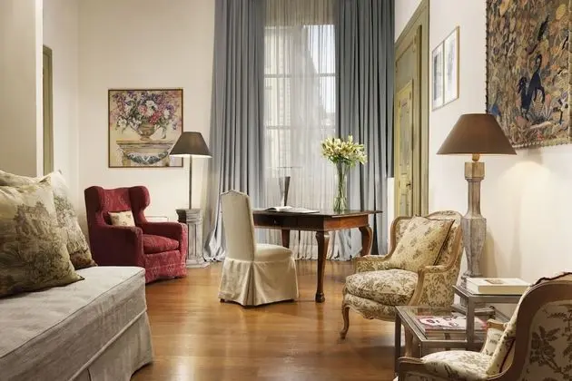 Süit, Nehir Manzaralı