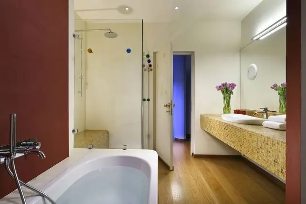 Superior Süit, Nehir Manzaralı