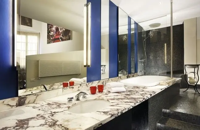 Superior Süit, Nehir Manzaralı