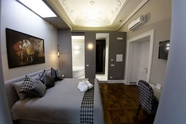 Tek Büyük Yataklı Oda, Jakuzi (in room)