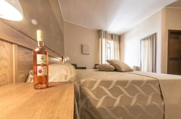Comfort Tek Büyük Yataklı Oda
