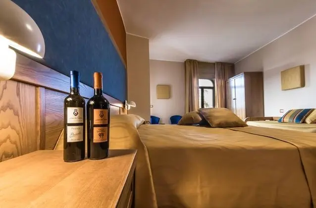 Comfort Tek Büyük Yataklı Oda