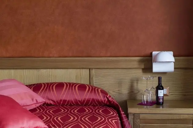 Comfort Tek Büyük Yataklı Oda