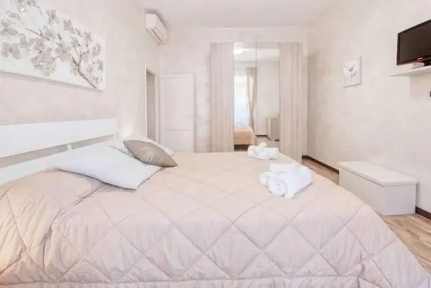 Traditional Apart Daire