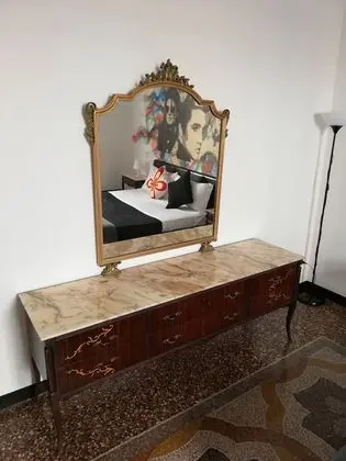 Family Oda, Ortak Banyo